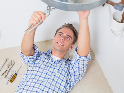 FÉG kondenzációs kazán szerelő